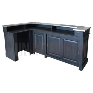 Comptoir de bar d'angle en pin massif 240cm x 140cm avec espace Frigo, retour à gauche - Chester